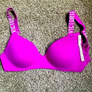 Victoria Secret T-shirt bra!